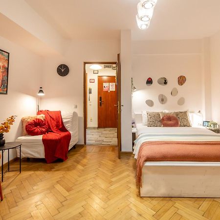 2Br Apartment At Piata Natiunilor Unite: Perfect For City Center Stays Bucarest Exterior foto