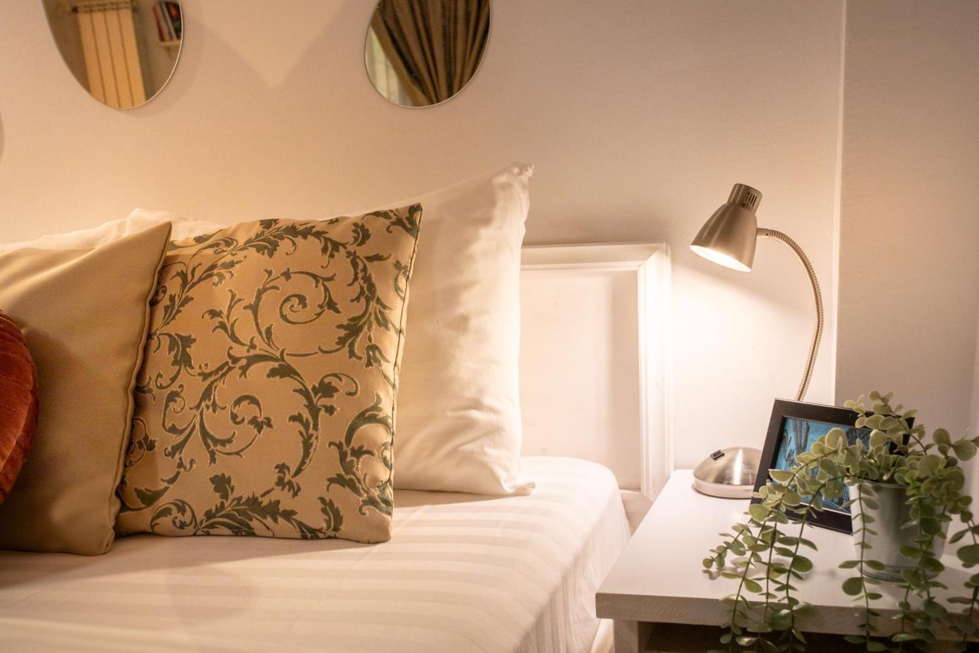 2Br Apartment At Piata Natiunilor Unite: Perfect For City Center Stays Bucarest Exterior foto