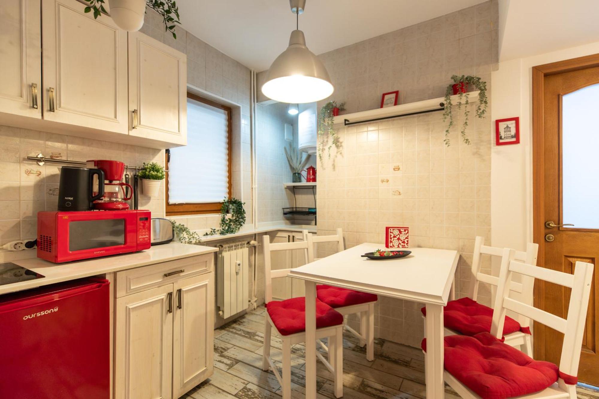 2Br Apartment At Piata Natiunilor Unite: Perfect For City Center Stays Bucarest Exterior foto