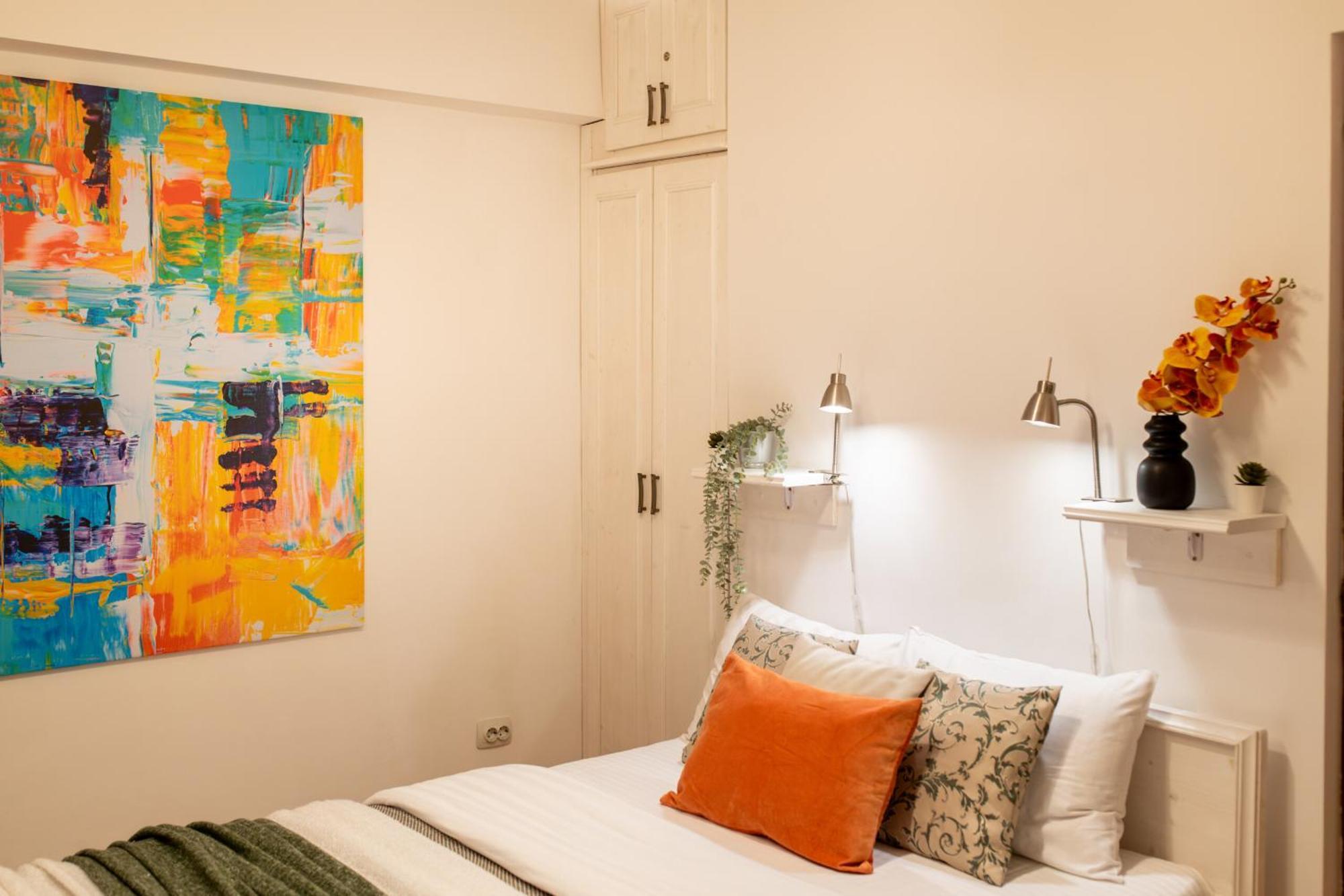 2Br Apartment At Piata Natiunilor Unite: Perfect For City Center Stays Bucarest Exterior foto